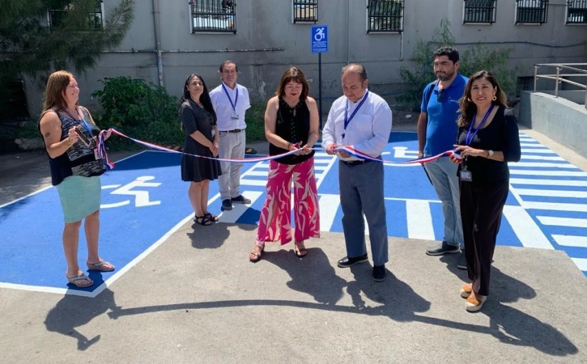 Se inaugura estacionamientos para personas con discapacidad en Hospital Dr. Juan Noé Crevani-Arica