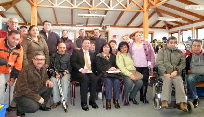 Director Regional se reúne con Agrupación de personas en situación de discapacidad de Castro
