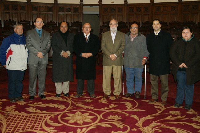 Autoridades y representantes de organizaciones durante el Encuentro