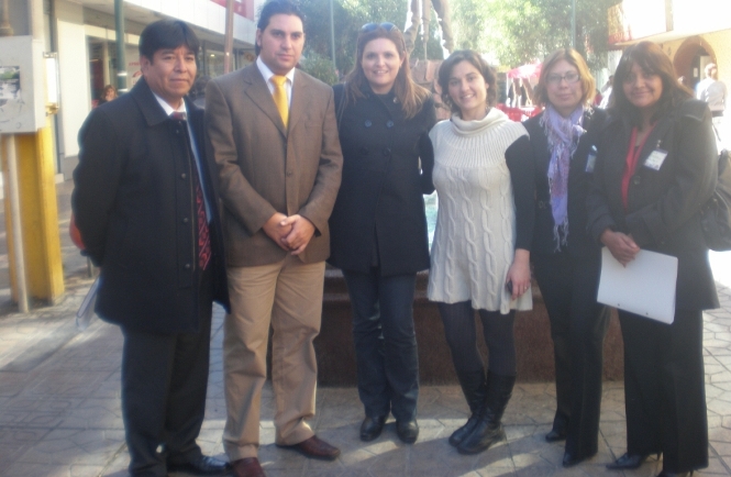 La Coordinadora del Senadis en Antofagasta junto a expositores del Seminario.