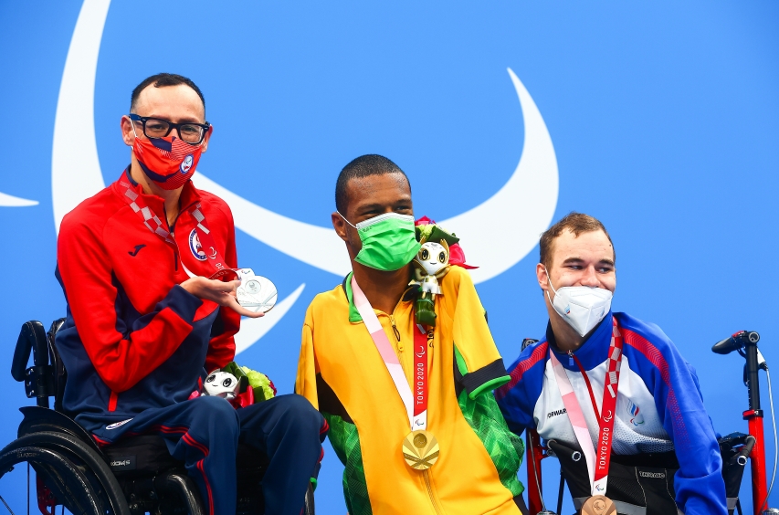 Alberto Abarza logra su tercera medalla en Tokio 2020