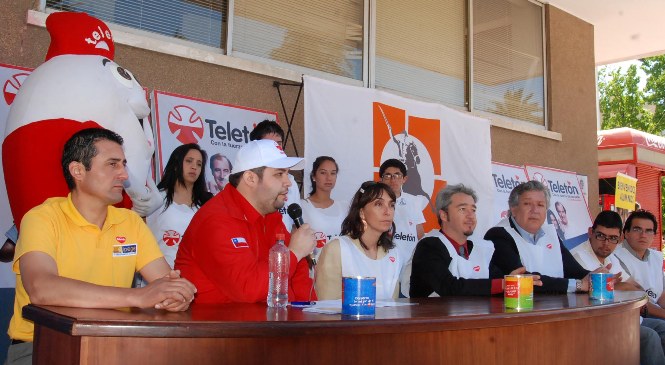 Autoridades regionales dan impulso a la Teletón 2011 en Rancagua.