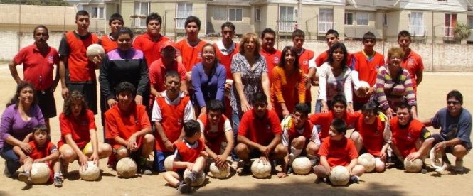 Integrantes de la Escuela Deportiva Colo-Colo  Marga-Marga en Villa Alemana.