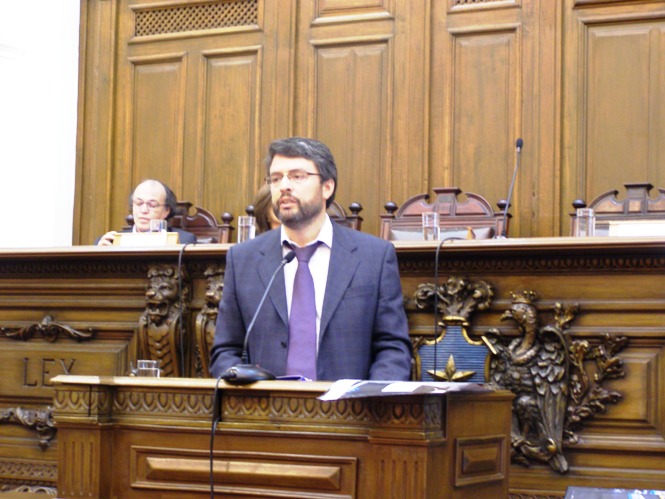 Alvaro Díaz de Senadis expone en el Seminario