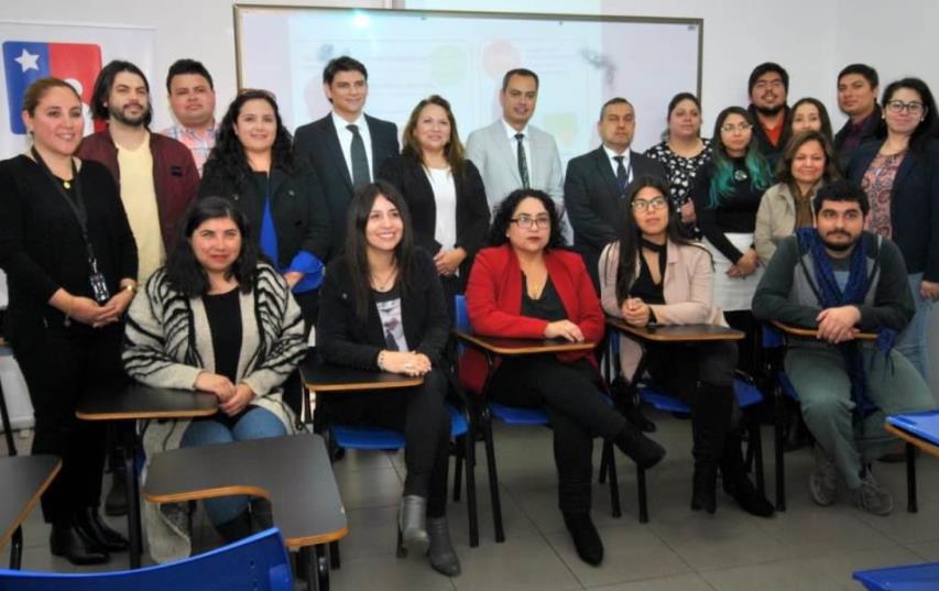 SENADIS Antofagasta capacita en Atención Inclusiva a funcionarios de SERNAMEG de Calama y Tocopilla