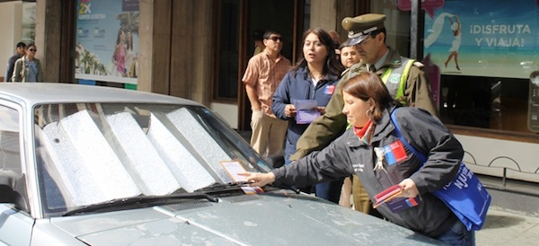 Autoridades realizan fiscalizaciÃ³n en el centro de Valdivia.
