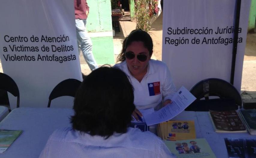 SENADIS Antofagasta participa en actividad “Gobierno Presente”
