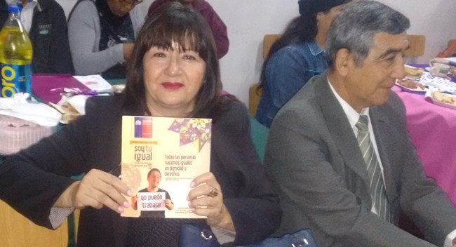 Directora Regional de Arica en lanzamiento de Libro Yo Soy Tu Igual