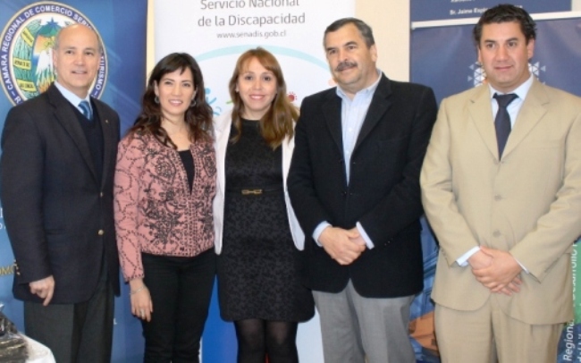 Autoridades en el lanzamiento del Sello Chile Inclusivo