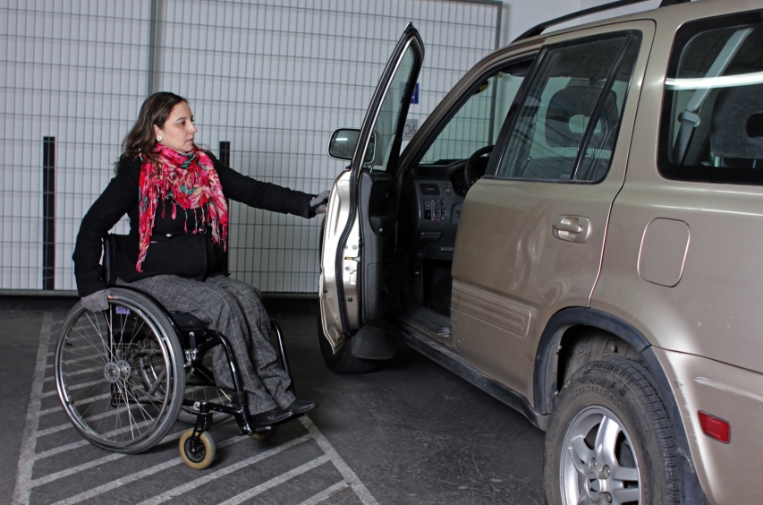 Vehículos de personas con discapacidad están exentos de restricción vehicular en Santiago 