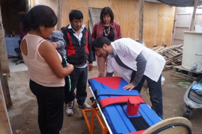 Directora Regional de Arica realiza entrega de ayudas técnicas