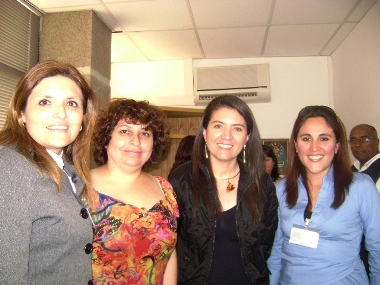 La Coordinadora de Gestión Operativa junto a representantes de la Minera Barrick Zaldivar y de la OTEC ICAP Antofagasta.