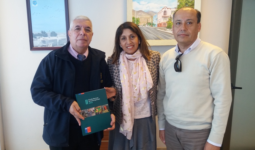 Directora Regional del SENADIS Antofagasta se reúne con alcalde de Tocopilla