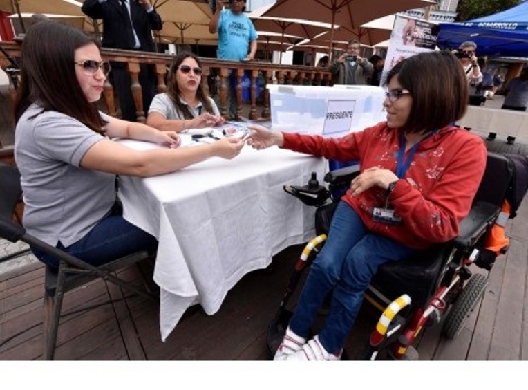 En Tarapacá se inicia campaña para promover el sufragio asistido de personas en situación de discapacidad